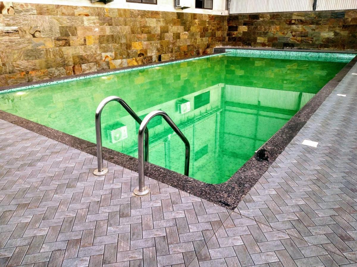 Cap Sports Center Hotel Nileshwar Bagian luar foto