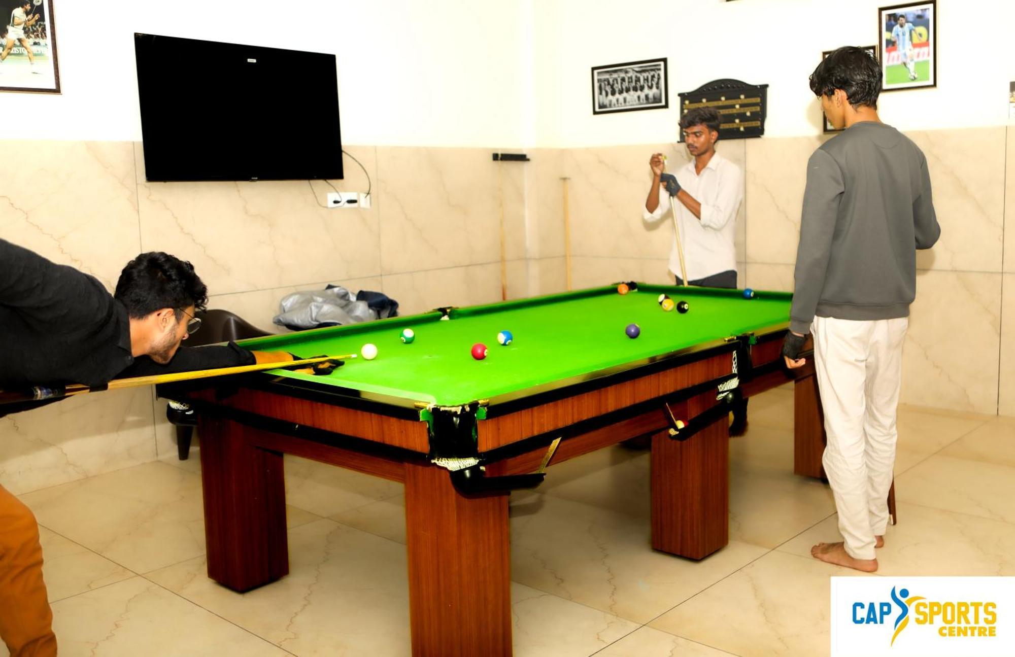 Cap Sports Center Hotel Nileshwar Bagian luar foto