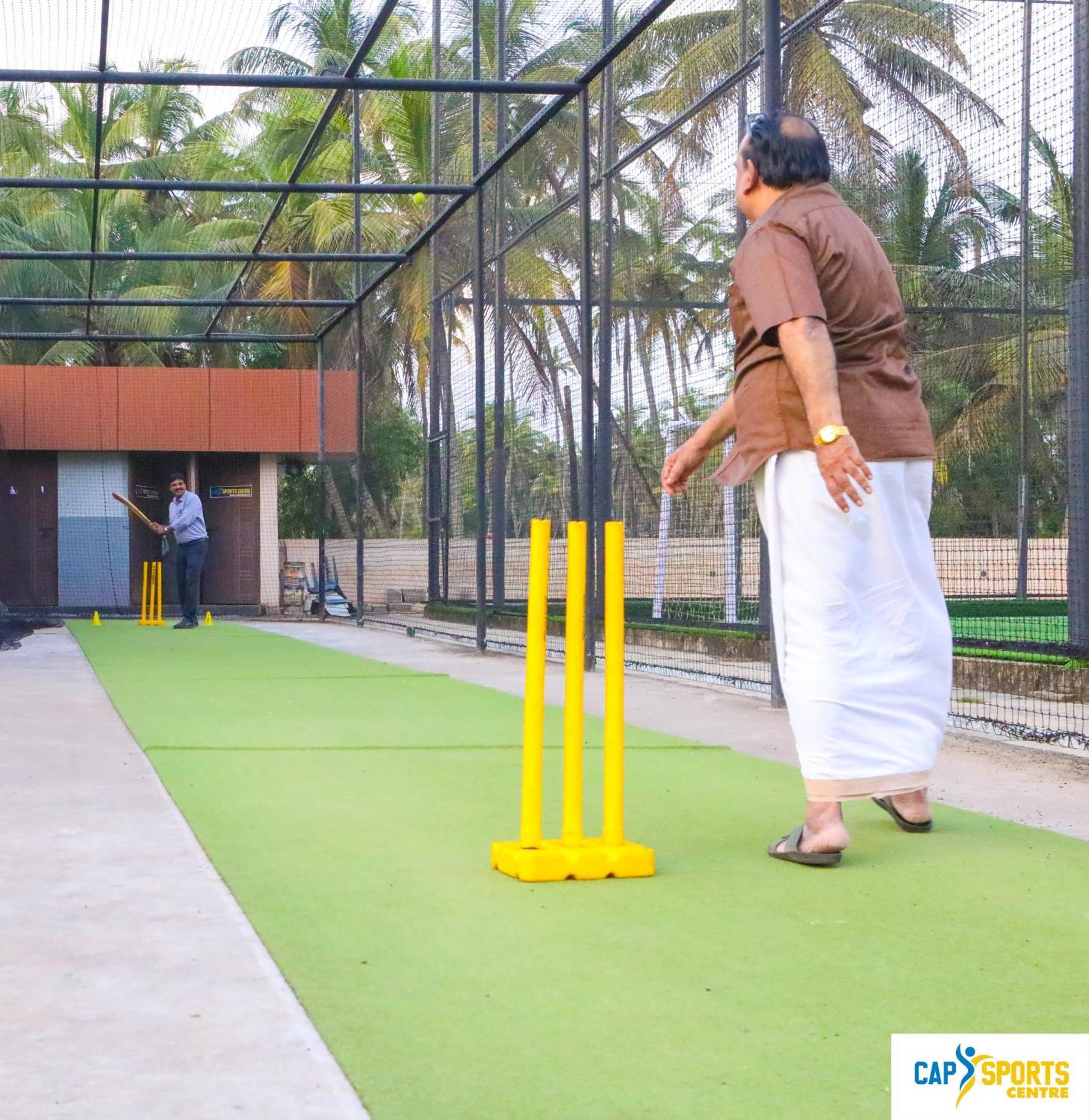 Cap Sports Center Hotel Nileshwar Bagian luar foto